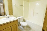 Lions Park Apartments photo'