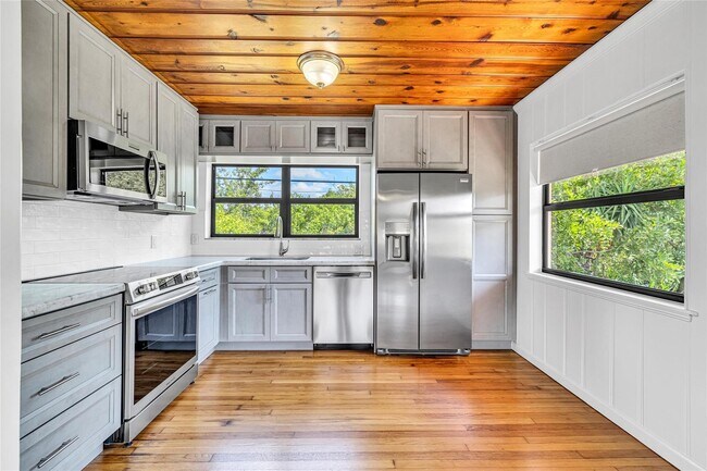 309 SW 20th St, Unit 2 in Fort Lauderdale, FL - Foto de edificio - Building Photo
