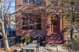 1919 16th St NW in Washington, DC - Foto de edificio - Building Photo