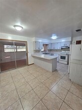 2301 NE 32nd St in Ocala, FL - Building Photo - Building Photo