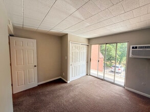 Sycamore Gardens in Penn Hills, PA - Foto de edificio - Building Photo