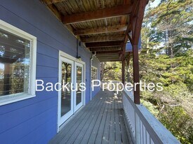 3049 Rio Rd in Carmel, CA - Building Photo