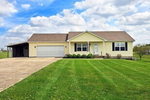 414 Watkins Glen Way in Taylorsville, KY - Building Photo