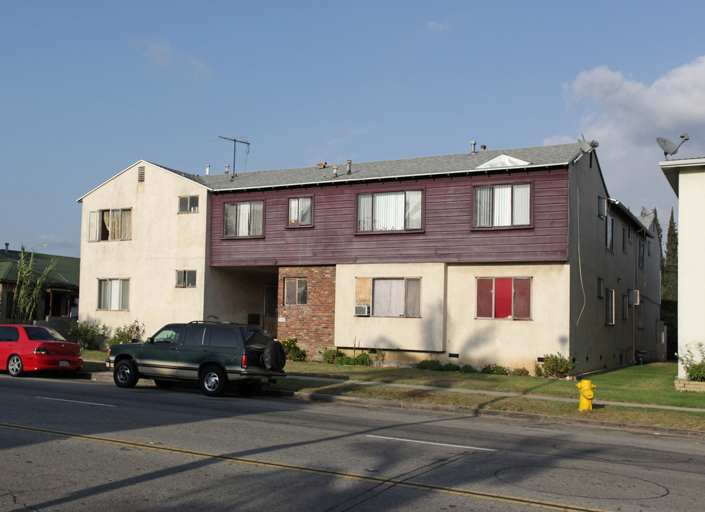 3922 Sawtelle Blvd in Culver City, CA - Building Photo