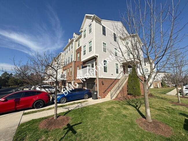 25224 Briargate Terrace in Chantilly, VA - Building Photo - Building Photo