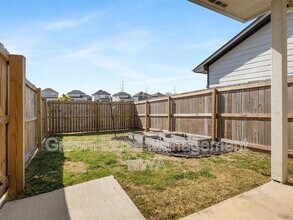 4813 W Triangle St in Fayetteville, AR - Building Photo - Building Photo
