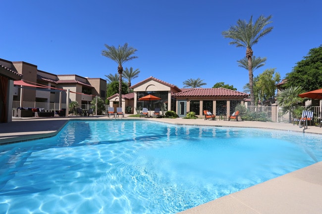Scottsdale Highlands Apartments