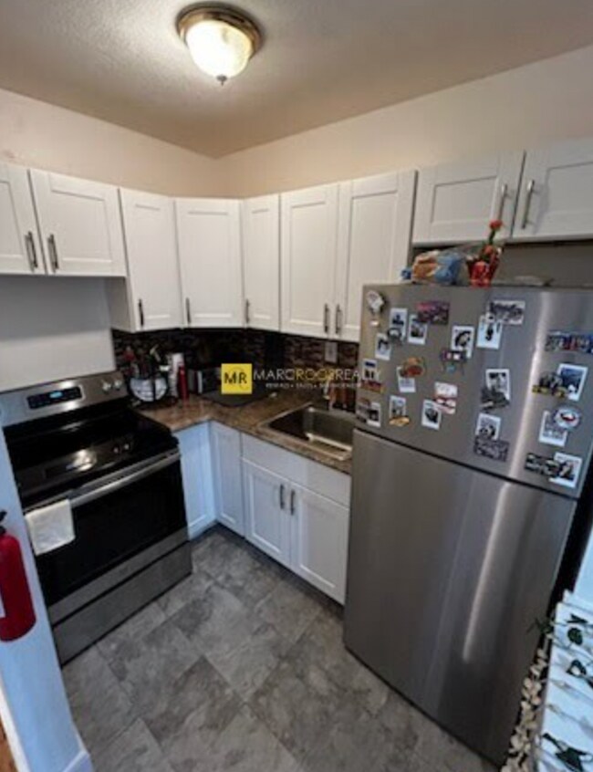 25 Boston St, Unit 3 in Boston, MA - Building Photo - Building Photo