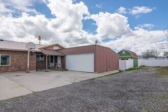 92 N 2300 W in Tremonton, UT - Building Photo - Building Photo