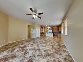 7814 S 74th Ave in Phoenix, AZ - Building Photo - Building Photo