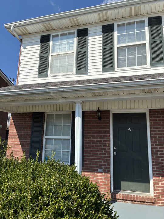 1009 Merrick Dr in Richmond, KY - Building Photo