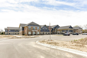 Provision Living at West Bloomfield in West Bloomfield, MI - Building Photo - Building Photo