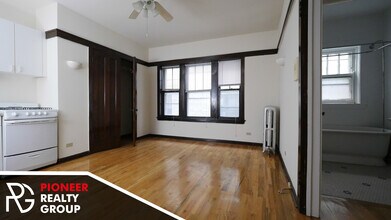 822 W Waveland Ave, Unit 816-03 in Chicago, IL - Building Photo - Building Photo