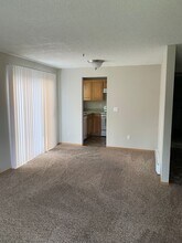 1212 12th Ave NW in Puyallup, WA - Building Photo - Building Photo