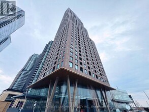 2920 Hwy 7 in Vaughan, ON - Building Photo - Building Photo