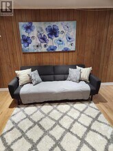 30 Goodless Ct in Toronto, ON - Building Photo - Building Photo