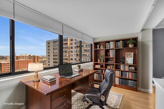 8 Whittier Pl, Unit 12B in Boston, MA - Building Photo - Building Photo