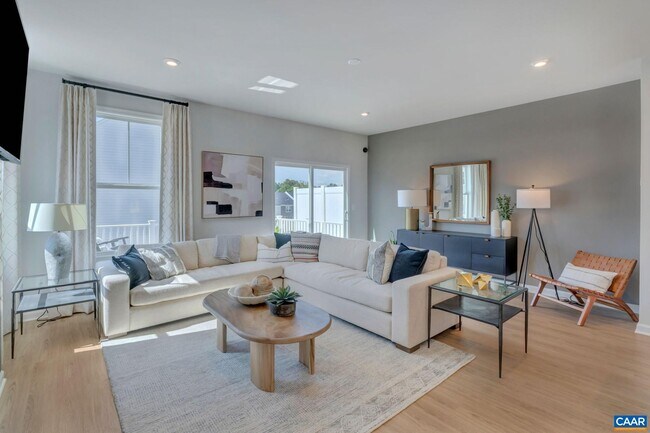 5001 Dunnagan Dr in Crozet, VA - Building Photo - Building Photo