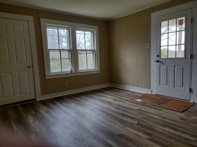 property at 140 Neth Dr