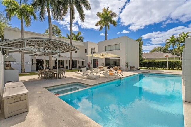 property at 12624 SW 77th Ave