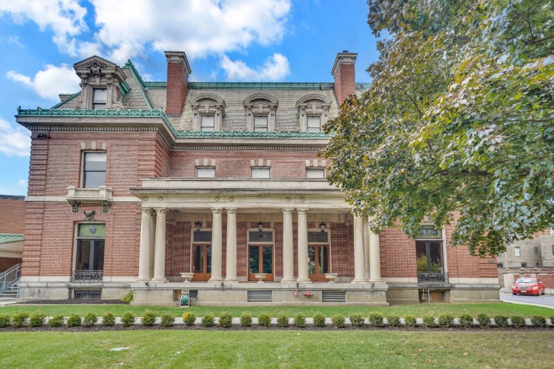 888 Delaware Ave in Buffalo, NY - Foto de edificio