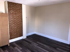 11 Andrew St, Unit #2 in Cambridge, MA - Building Photo - Building Photo