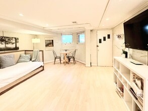 3215 11th St NW in Washington, DC - Building Photo - Building Photo