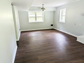 1214 Cedar Creek Dr in Cary, NC - Building Photo - Building Photo