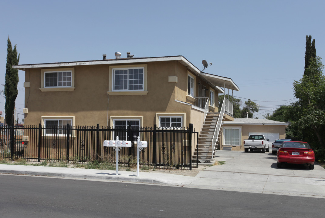 3850-3856 Pontiac Ave in Jurupa Valley, CA - Building Photo