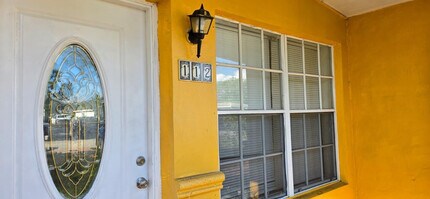 112 Newton Rd in West Park, FL - Building Photo - Building Photo