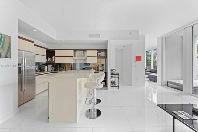 2100 Park Ave in Miami Beach, FL - Building Photo - Building Photo