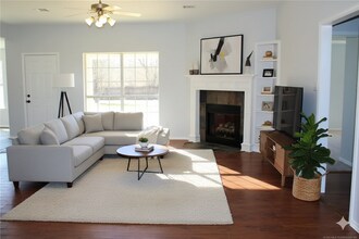 303 Summit Cir in Durant, OK - Building Photo - Building Photo