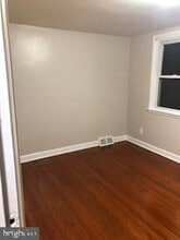 5925 Summerdale Ave in Philadelphia, PA - Building Photo - Building Photo