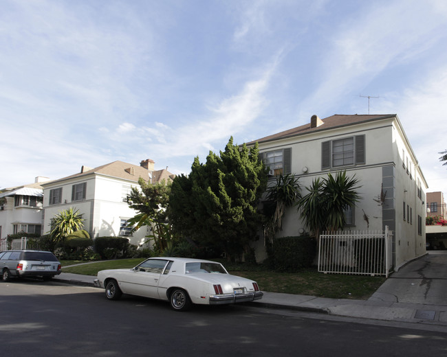 106 S Edgemont St in Los Angeles, CA - Building Photo - Building Photo