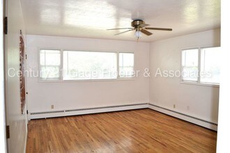 338 E 200 S-Unit -3 in Clearfield, UT - Foto de edificio - Building Photo