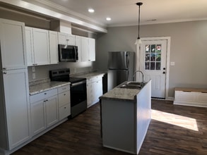 106 Corbett St in Snow Hill, NC - Foto de edificio - Building Photo