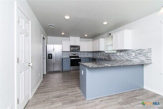 6910 Catherine Dr in Killeen, TX - Building Photo - Building Photo