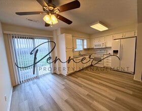 503 NE 1st St in Oak Grove, MO - Building Photo - Building Photo