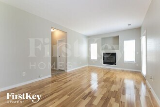 13105 Birch Way in Thornton, CO - Building Photo - Building Photo