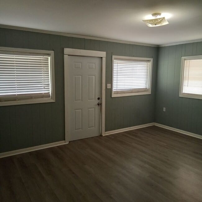 210 Martin Ave in Lewisburg, TN - Building Photo - Building Photo