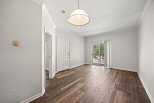 12166 Metric Blvd in Austin, TX - Building Photo