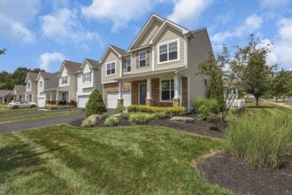 5912 Danann Dr in Westerville, OH - Building Photo - Building Photo