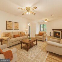 2232 Southgate Square in Reston, VA - Building Photo