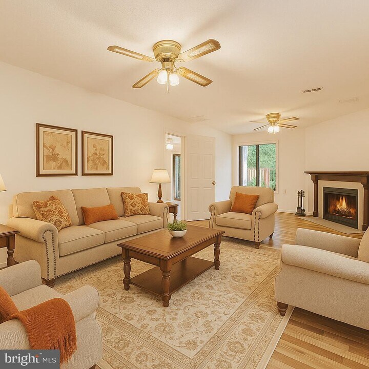 2232 Southgate Square in Reston, VA - Building Photo