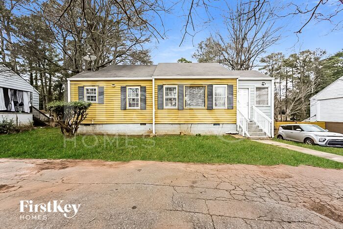 1564 Columbia Dr in Decatur, GA - Building Photo