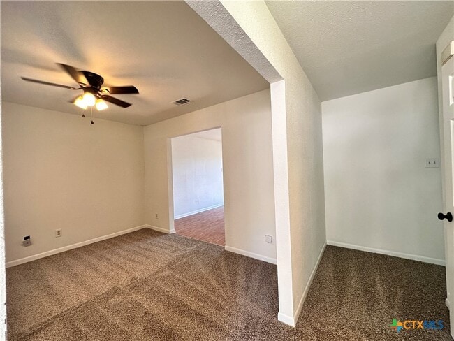 1501 Earle St in San Marcos, TX - Building Photo - Building Photo