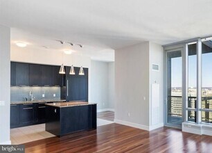 1414 S Penn Square in Philadelphia, PA - Building Photo - Building Photo