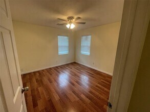 3942 King St in Houston, TX - Building Photo - Building Photo