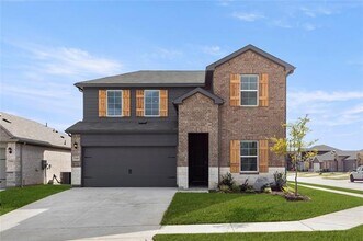 2111 Texoma Pkwy in Sherman, TX - Building Photo - Building Photo