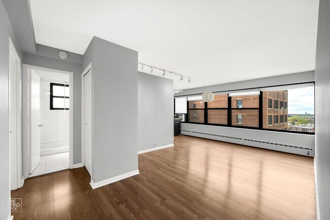 3420 N Lake Shore Dr in Chicago, IL - Building Photo - Building Photo